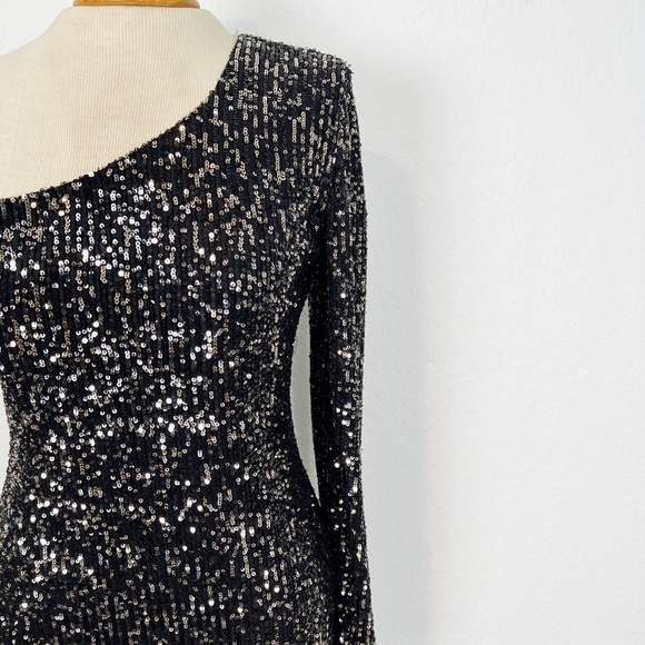 NOOKIE Fortune One-shoulder Mini Dress - Picture 3 of 9